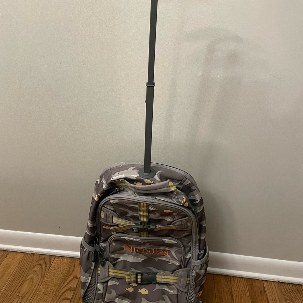 Customized back pack. - Picture 2 of 4